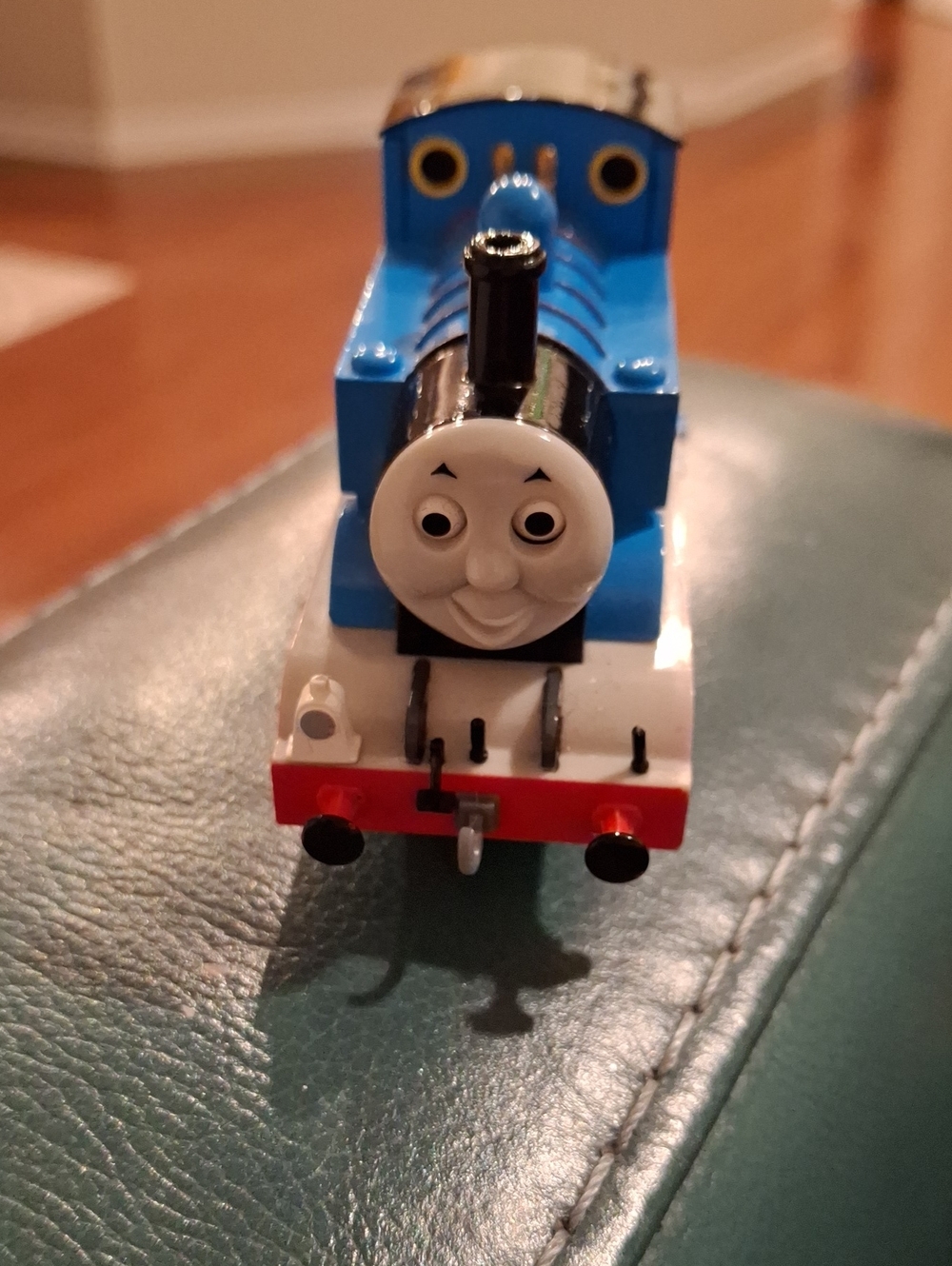 Bachmann HO Scale Thomas & Friends Thomas Engine W/ Moving Eyes